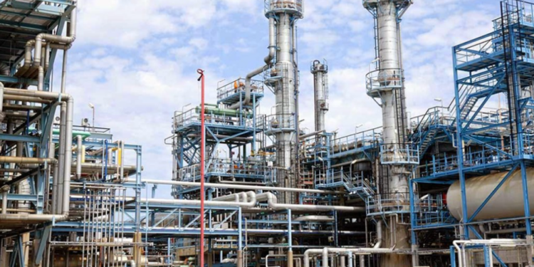 Ten completed refineries in Nigeria and their production capacity